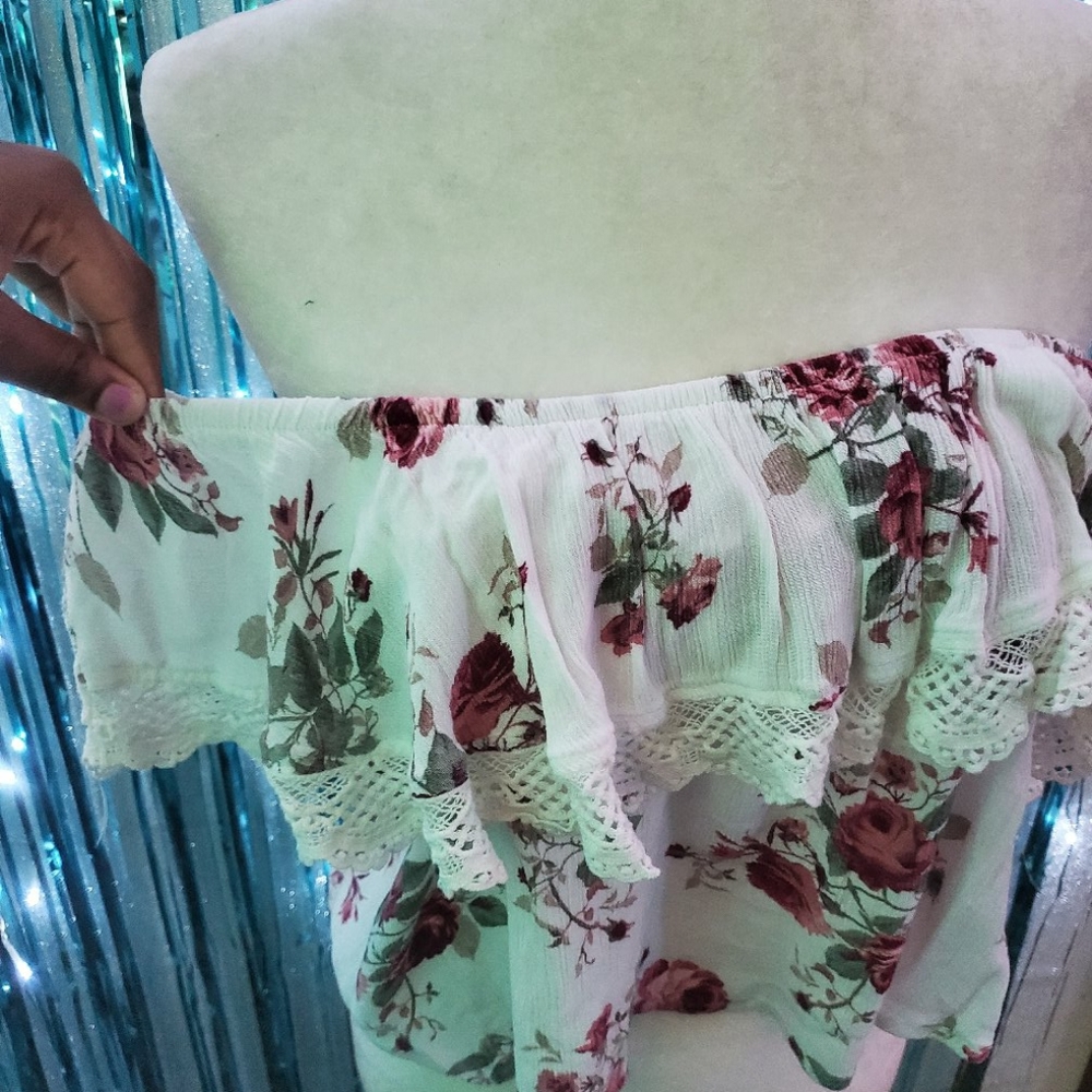 Blouse - Picture 2 of 5